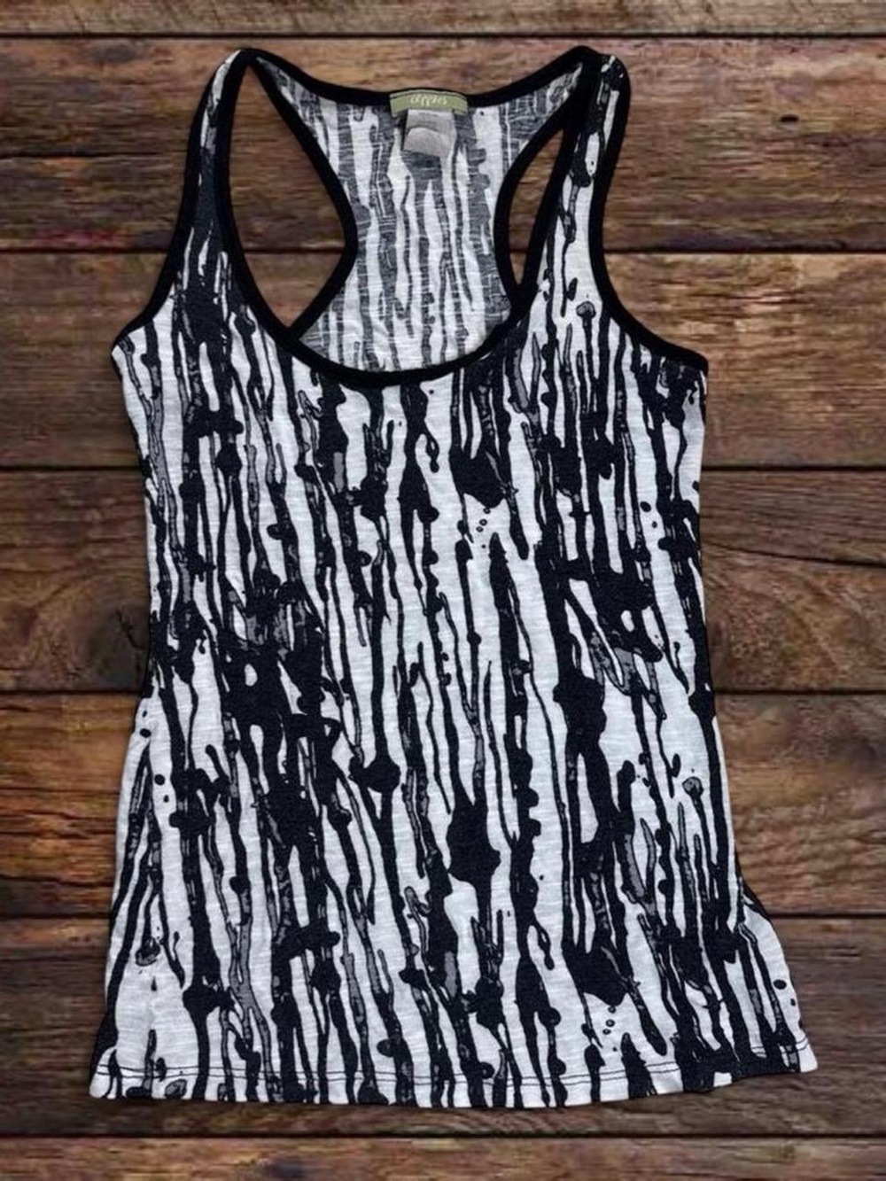 Apple Black and White Drip-Print Racerback Tank